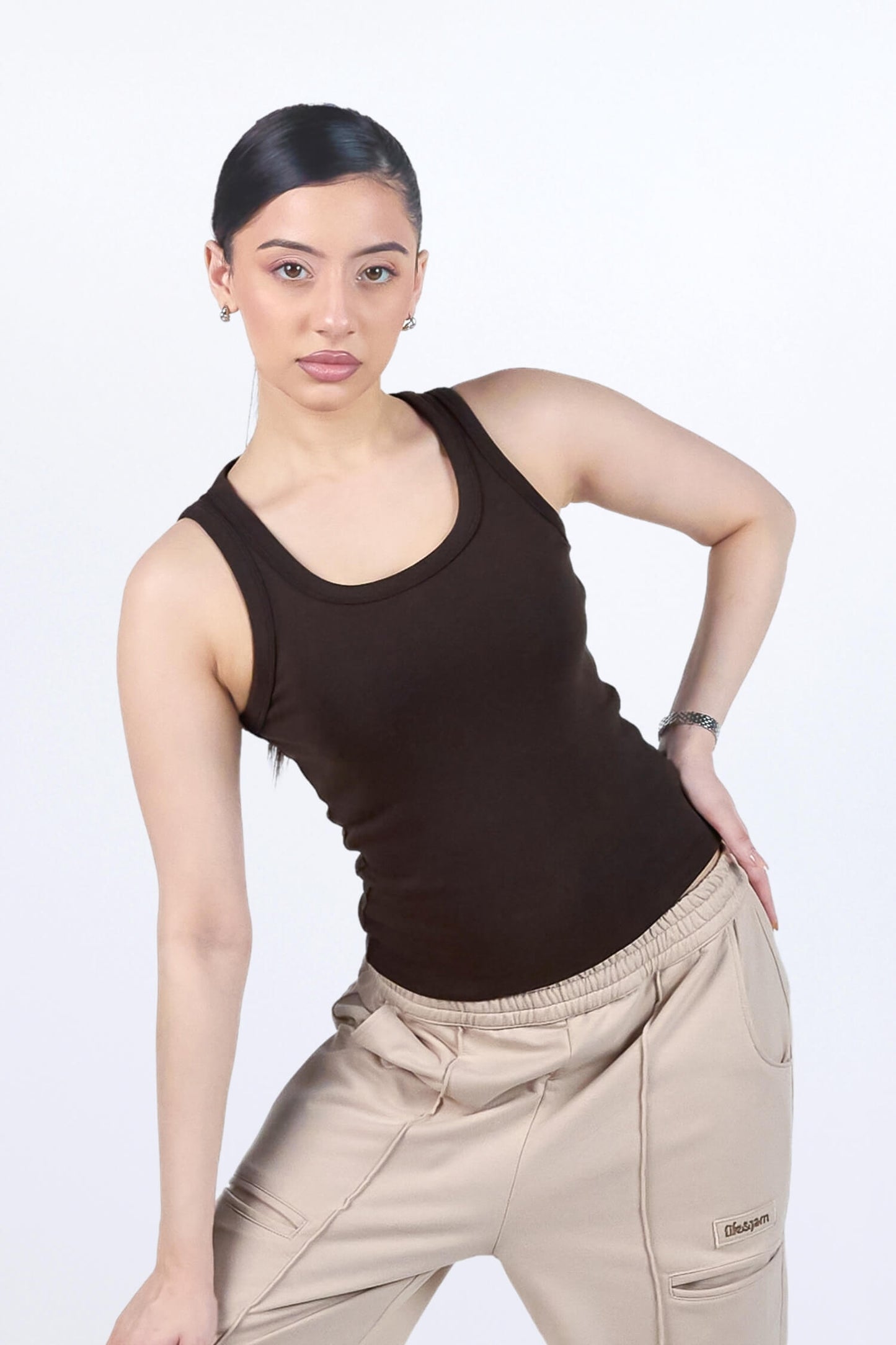 What's The Scoop Tee in Rugged Brown