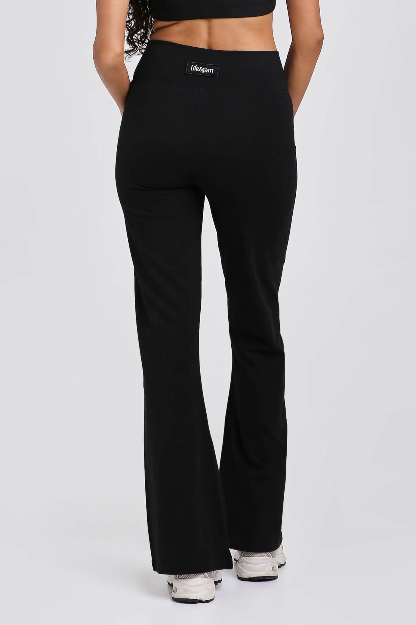 Chill Flares in True Black - Life & Jam