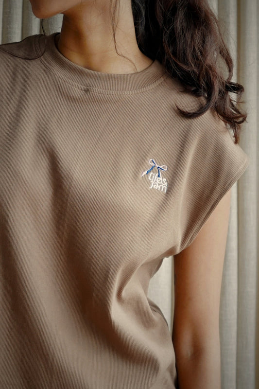😶🌫️ Cozy Day Box Tank in Mountain Tan - Life & Jam