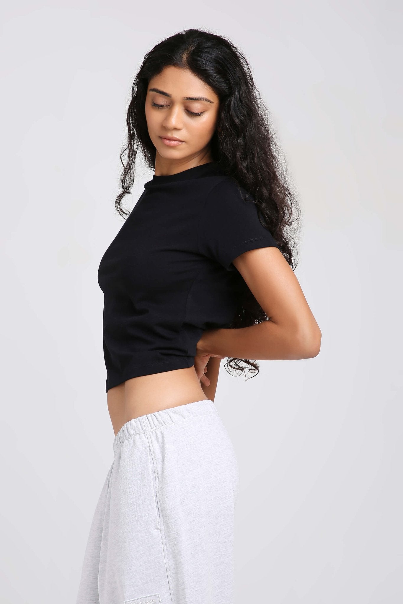 Relaxed Tee in True Black - Life & Jam