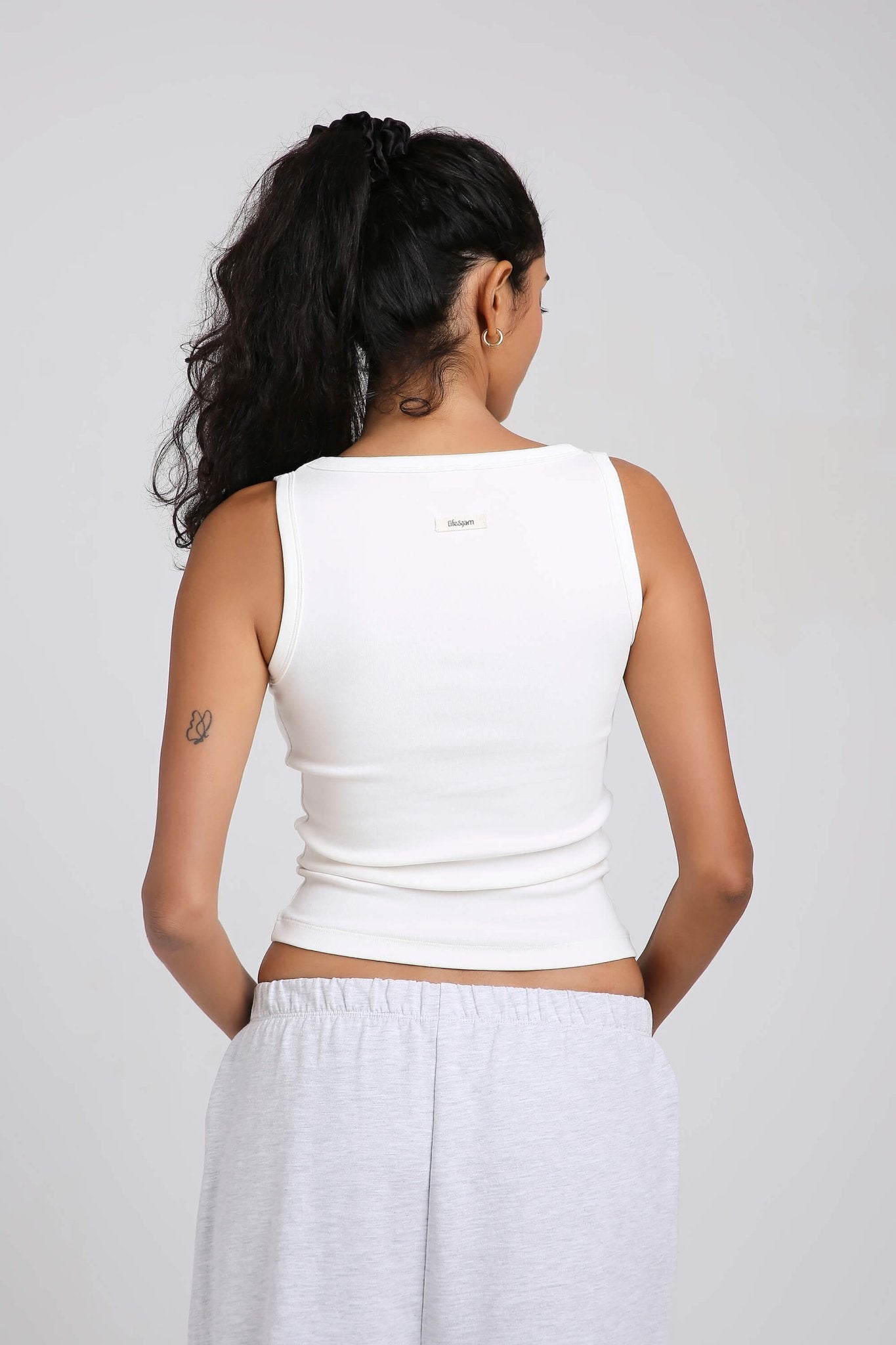 What's The Scoop Tee in Snow White - Life & Jam