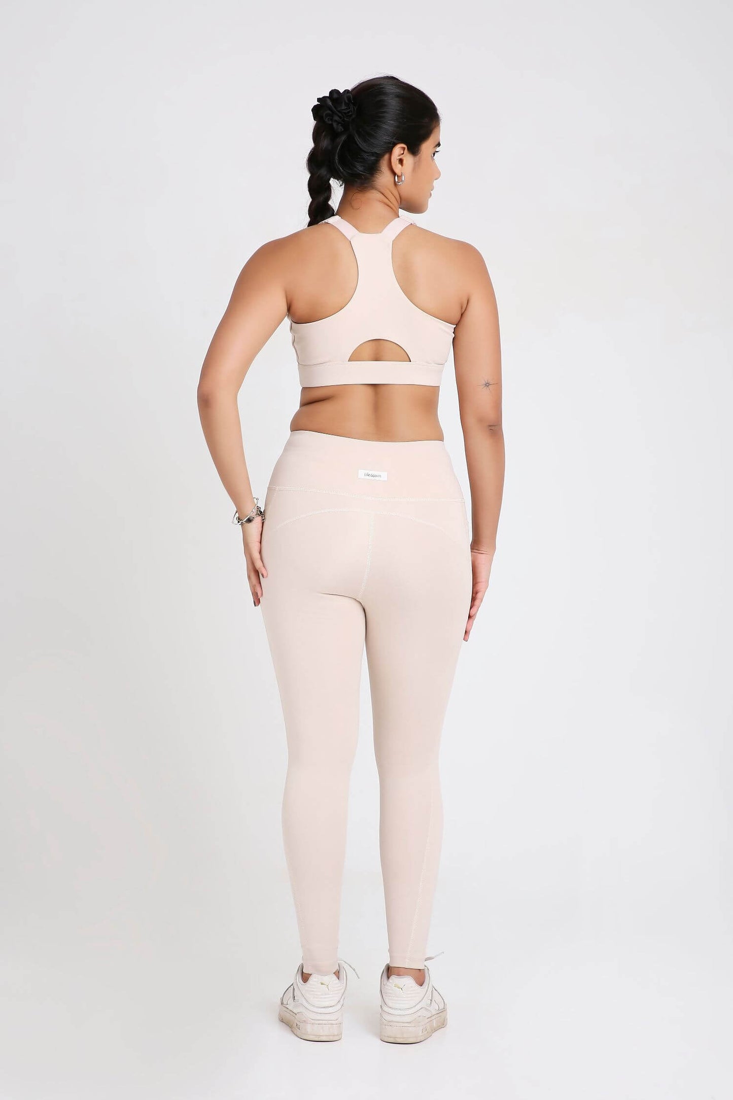Co-ord Set: Adjustable Straps Sports Bra + Leggings in Marshmallow 2.0