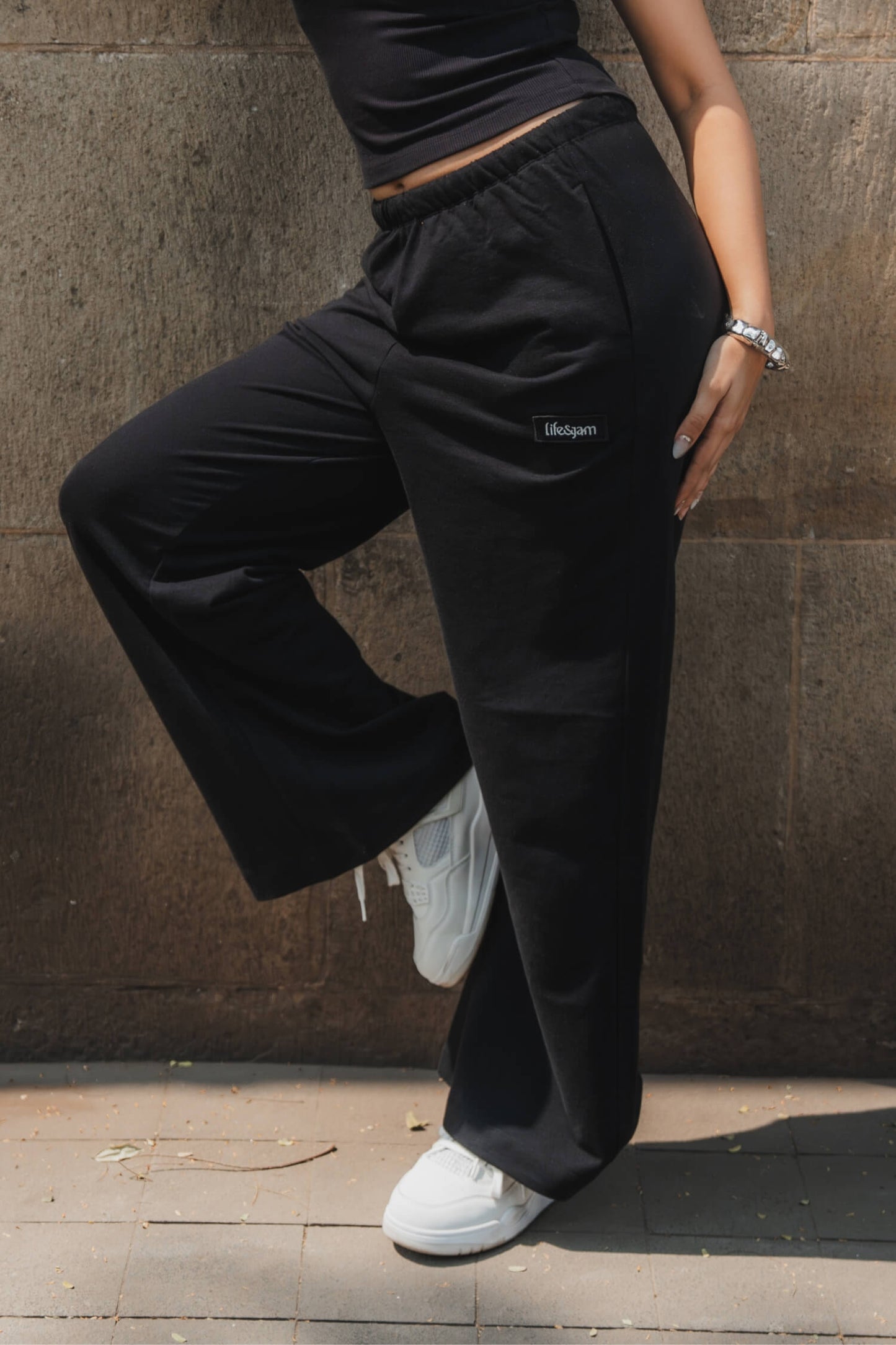 Oversized Loungers in True Black