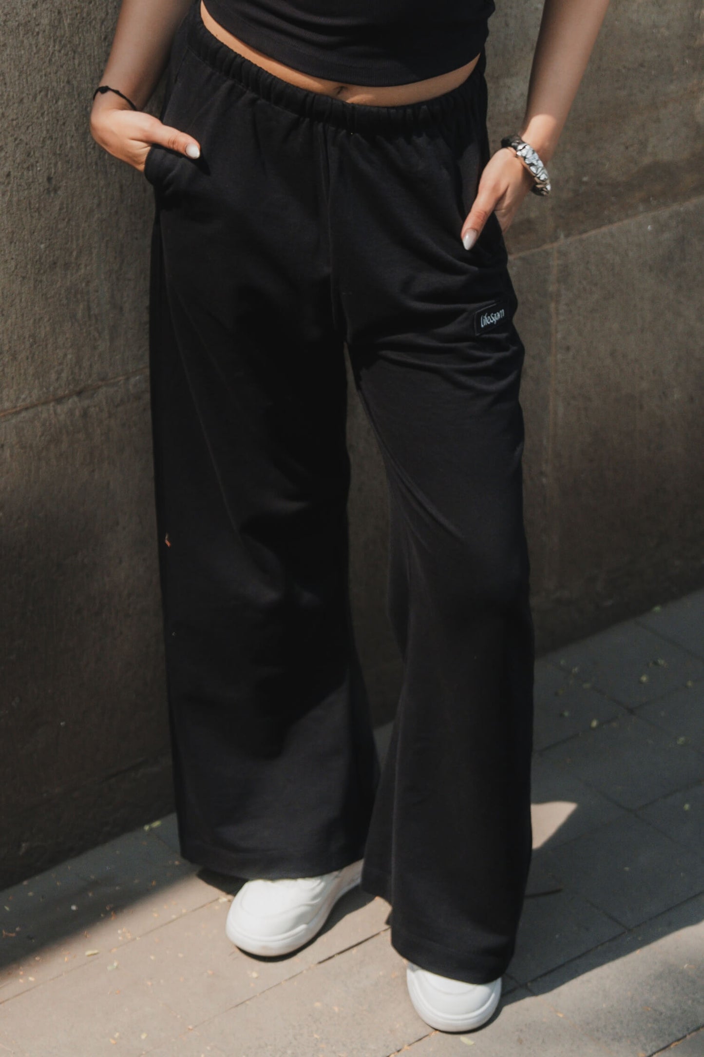 Oversized Loungers in True Black