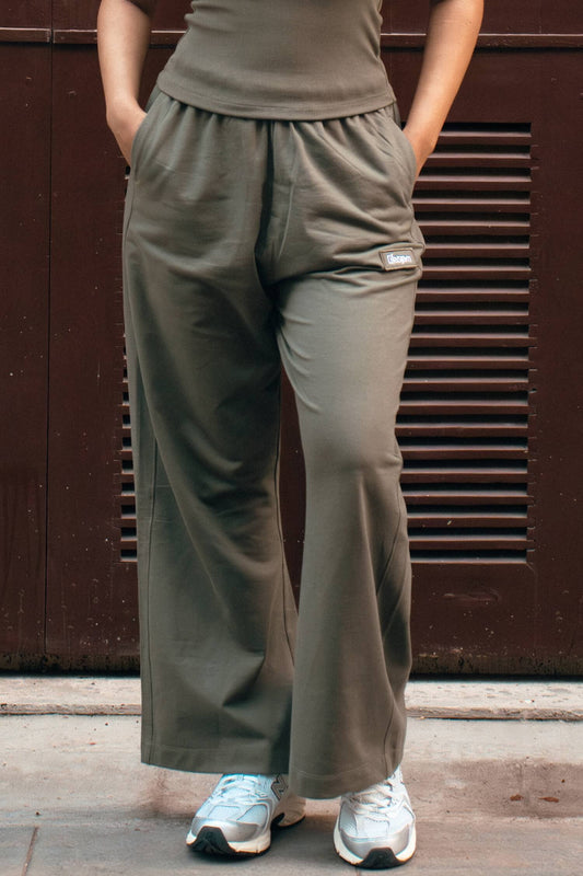 Oversized Loungers in Soul Green