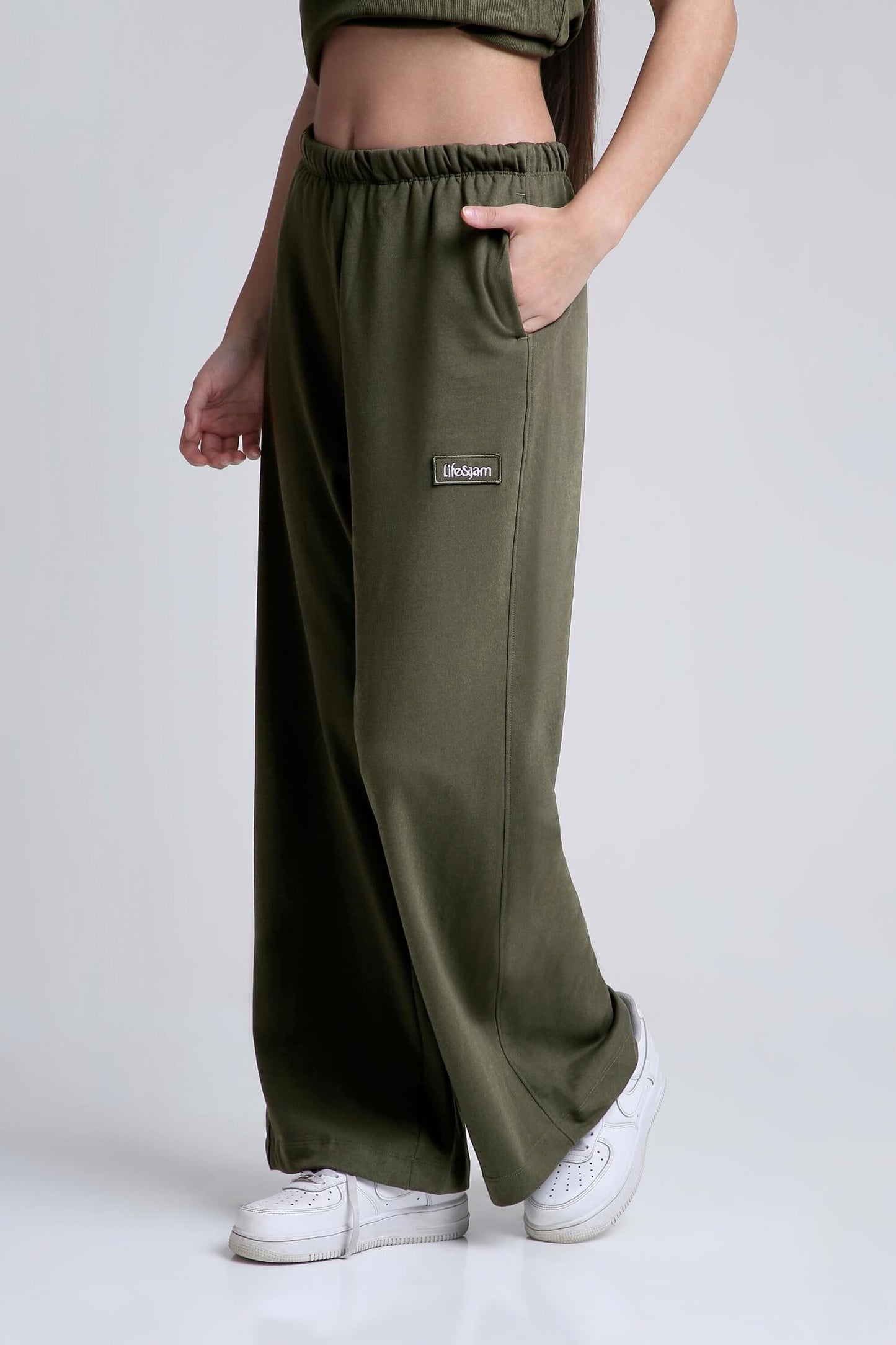 Oversized Loungers in Soul Green