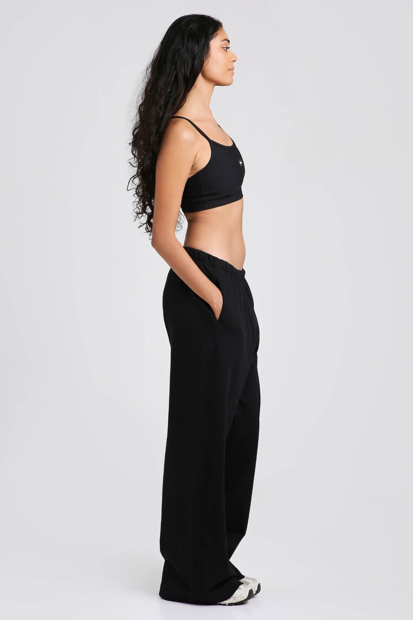 Oversized Loungers in True Black - Life & Jam